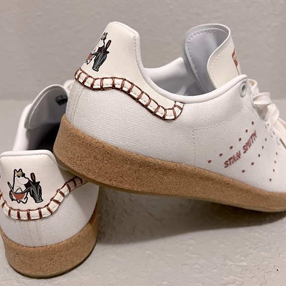 Women’s Adidas Stan Smith Moomin - Picture 5 of 7